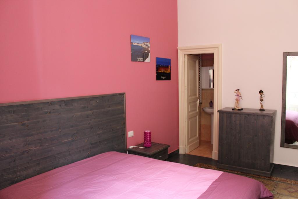 Sicilia Bedda Nice CTA Room photo